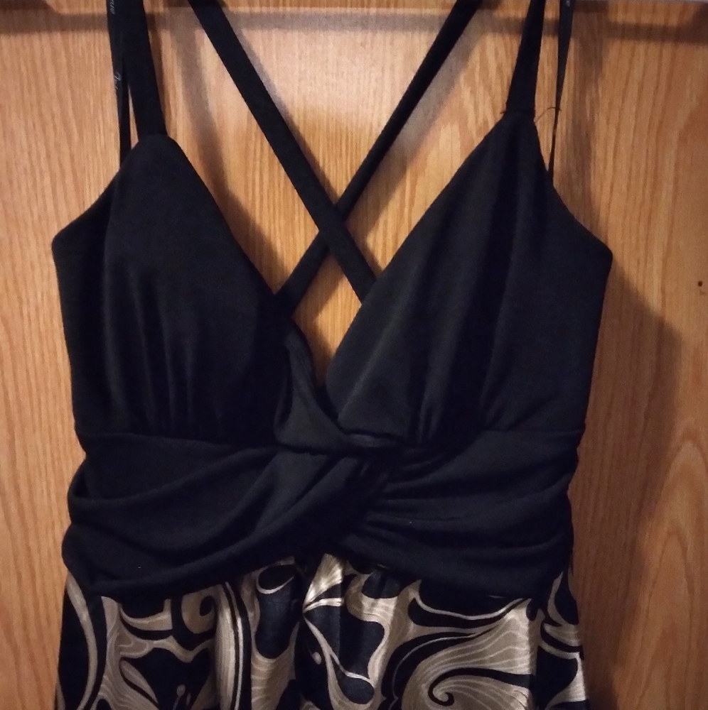 M Black and Tan Dress - Picture 2 of 3